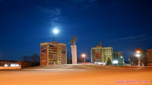 Кольцо Салават Юлаев в городе Салават красиво